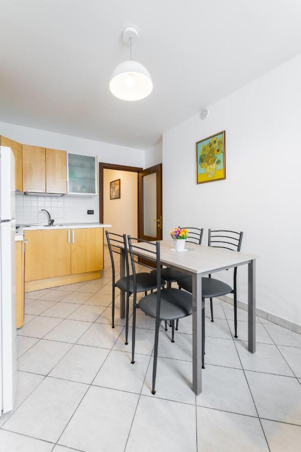 Aosta Centre Apartments - Croce Di Citta 88 Eksteriør billede
