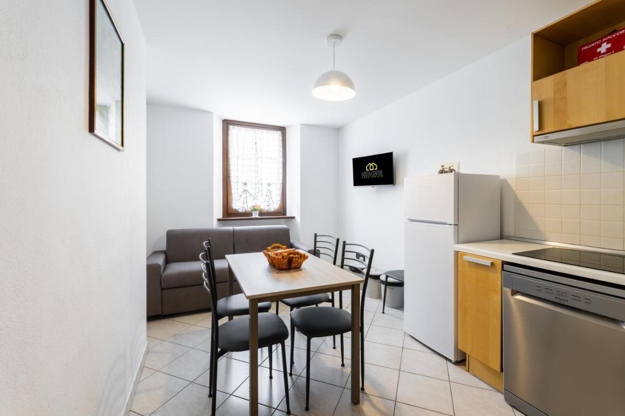 Aosta Centre Apartments - Croce Di Citta 88 Eksteriør billede